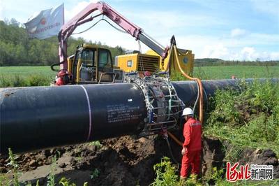 中俄東線天然氣管道工程（長(zhǎng)嶺-永清）主體焊接突破關(guān)鍵節(jié)點(diǎn)，通訊工程同步推進(jìn)